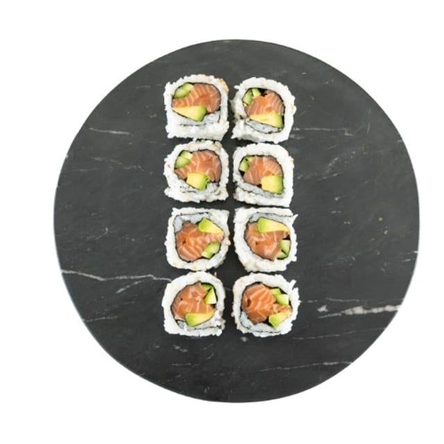 Salmon Roll.
