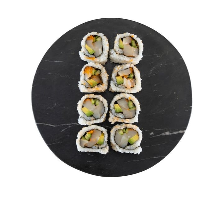 Spicy Scallop Roll.